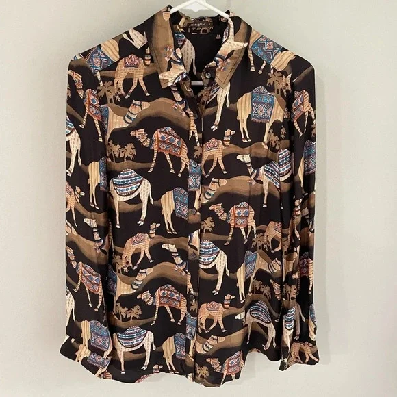 J. McLaughlin Darcey Silk Blend Button Front Blouse - Camel Print - Small - NWOT - Picture 7 of 13